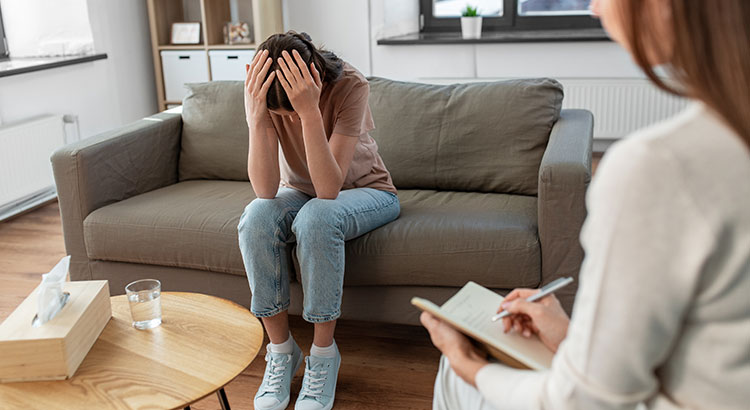 Binge Eating Disorder evaluations, individual therapy, family support, nutritional guidance, group therapy treatmeent in Palos Verdes Estates.